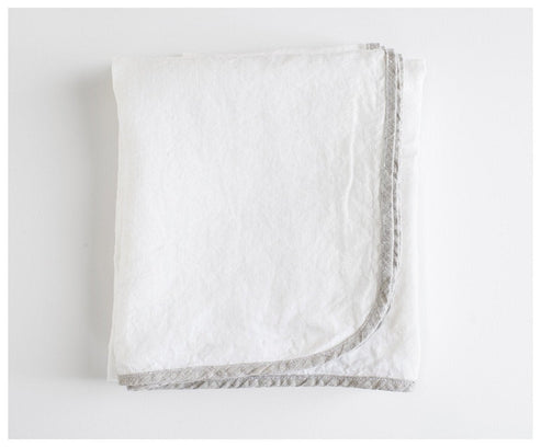 White Linen Tablecloth with Oatmeal Edges – celina mancurti