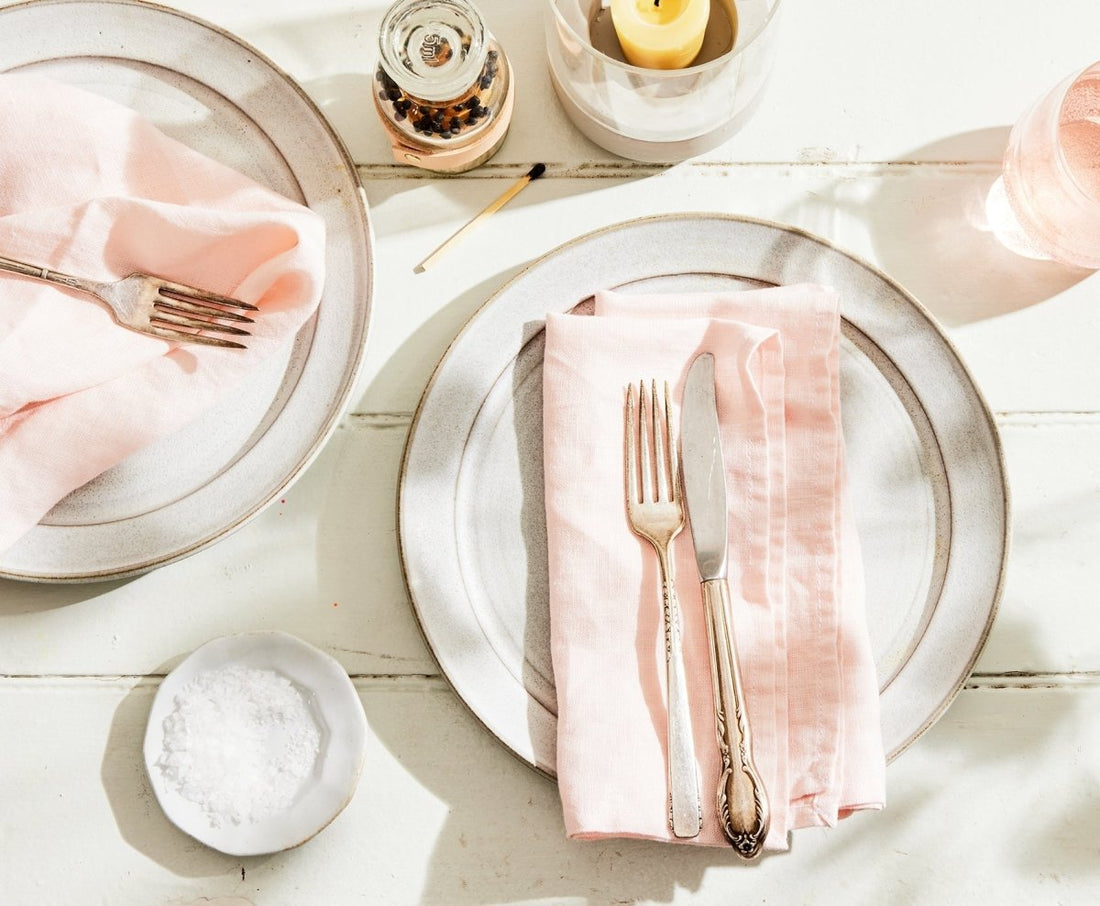 Soft Pink Linen Napkins ( Set of 2 ) – celina mancurti